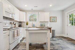 Seashell Retreat (12)